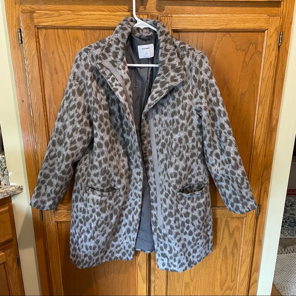 Snow leopard funnel jacket-Old Navy - Picture 4 of 6